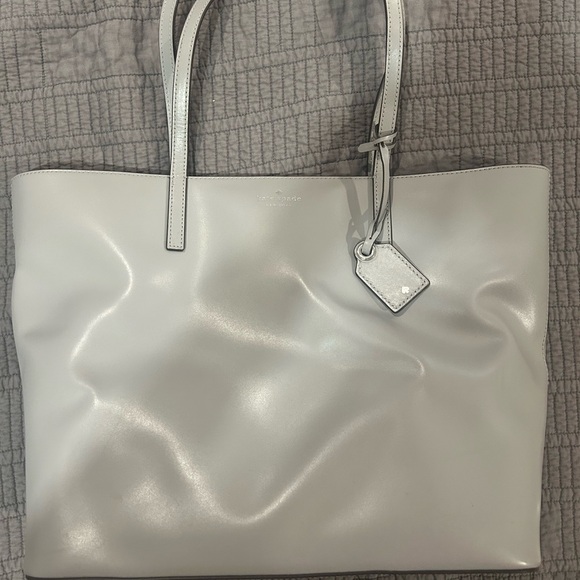 Kate spade tote - Picture 1 of 7